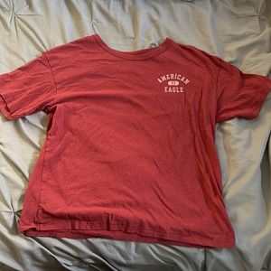 Maroon American Eagle Tee. This shirt is in great condition!